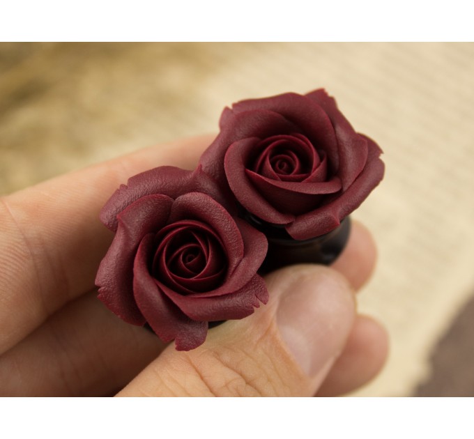 Autumn wedding earrings for stretched earlobes Maroon rose ear plugs Dark red gauges Custom color Handmade