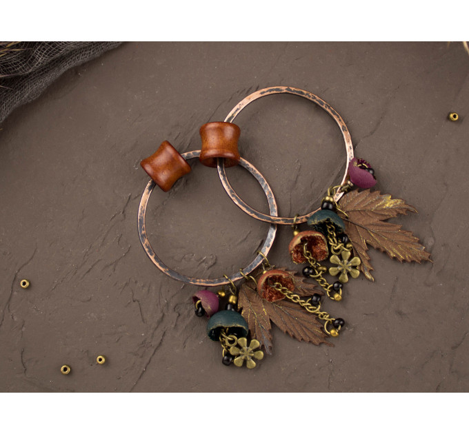 Hammered copper hoop hangers for ear tunnels with maple leaves and handmade beads Boho jewelry for stretched ears