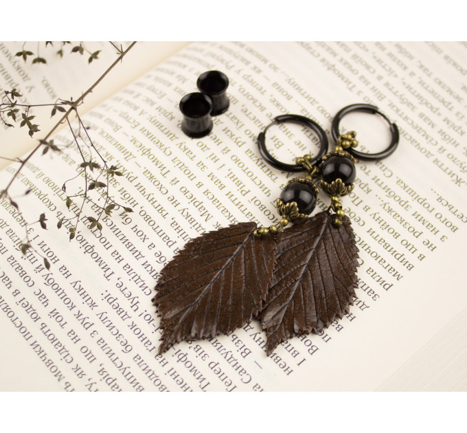 Long ear plugs with dark brown realistic leaf Unique woodland jewelry for stretched ears Hoop hangers for tunnel earrings 