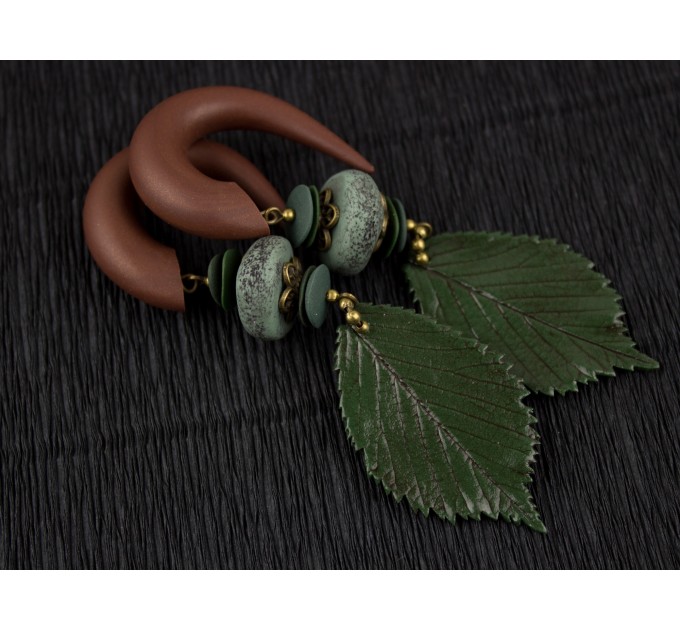 Woodland gauge earrings with deep green realistic leaves and beads Handmade jewelry for stretched ears Unique plugs