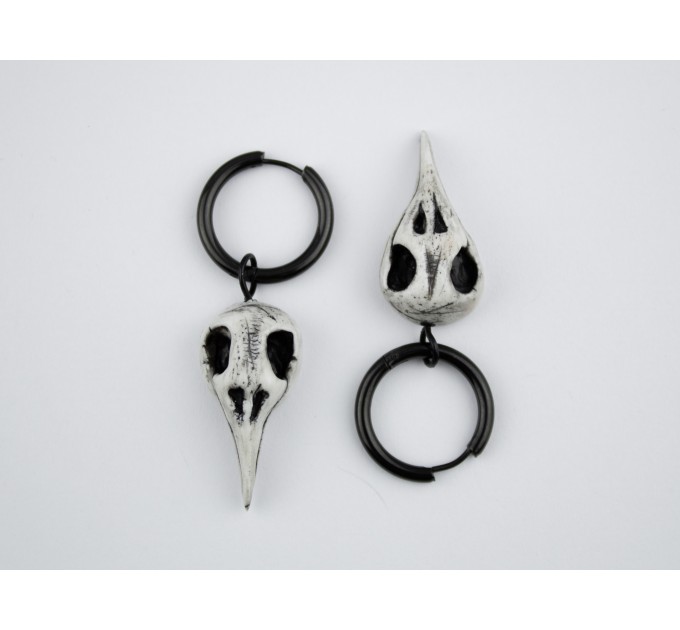 Raven skull hoop earrings for guy Tunnel hangers bird skeleton Animal pagan jewelry for stretched ears Gothic plugs and gauges