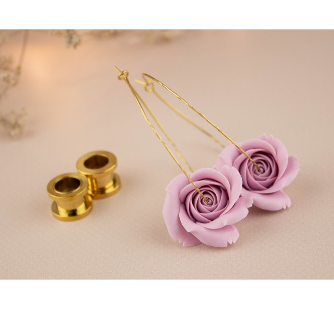Dusty blush pink wedding ear hangers for gauged ears Gold screw back tunnels hoops Floral plugs Handmade