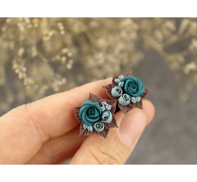 Teal wedding jewelry for stretched ears Custom colors Bridal ear plugs Bridesmaid tunnels Rose gauges Floral Handmade